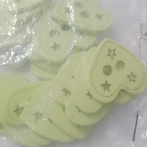 Botón corazón verde precio 200 unidad