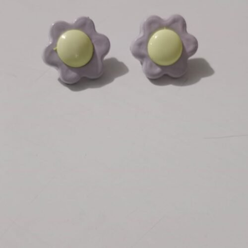 Botón flor morada precio 200 unidad
