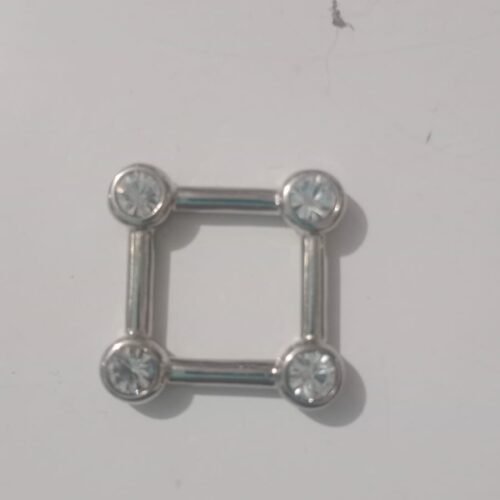 Pasador cuadrado perlas precio 300 unidad