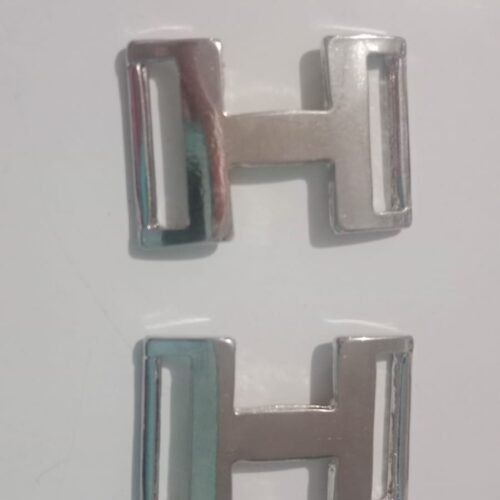 Pasador plata 3 x 3 cm precio 1500