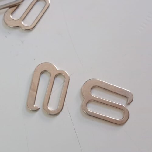 Z grande plateado precio 800 unidad